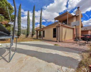 3009 Lake Spier Drive - Photo Thumbnail 44