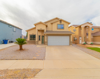 11612 Mesquite Miel Drive - Photo Thumbnail 5