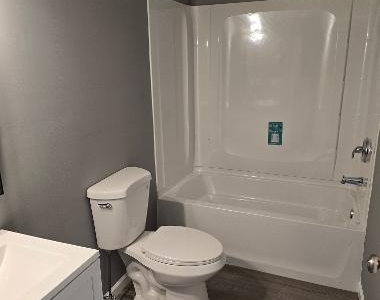 215 Waterville Street - Photo Thumbnail 3