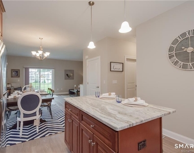 24 Mill Pond Drive - Photo Thumbnail 5