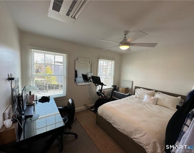24 Elm Street - Photo Thumbnail 13