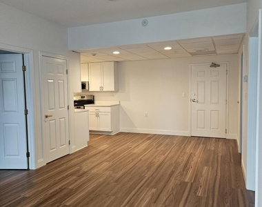 100c Danbury Road - Photo Thumbnail 5