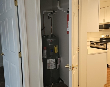100c Danbury Road - Photo Thumbnail 7