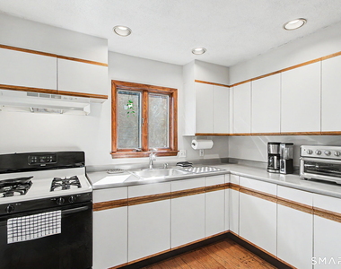 4 Hopewell Drive - Photo Thumbnail 6