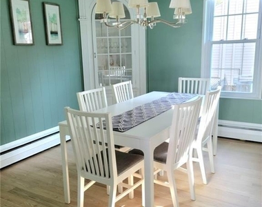534 Fern Street - Photo Thumbnail 9