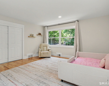 143 Old Hyde Road - Photo Thumbnail 16