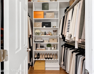 12 Sunset Avenue - Photo Thumbnail 20