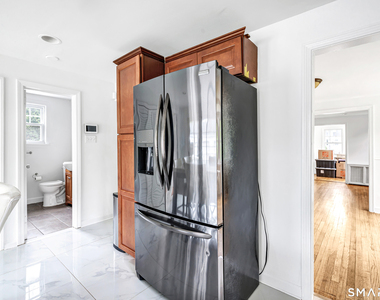 12 Sunset Avenue - Photo Thumbnail 12