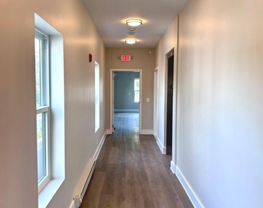 5 Salem Road - Photo Thumbnail 3