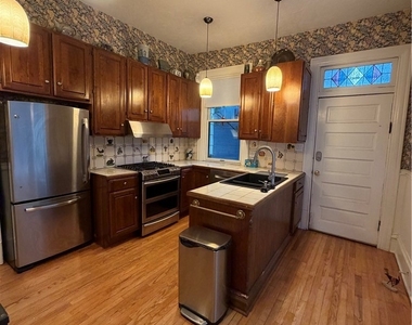 22 Brownell St - Photo Thumbnail 3