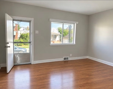 1615 Henrici Street - Photo Thumbnail 1