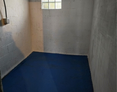 947 Hazel Ave - Photo Thumbnail 22