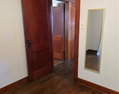 947 Hazel Ave - Photo Thumbnail 11