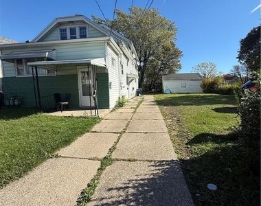 3 Courtland Avenue - Photo Thumbnail 1