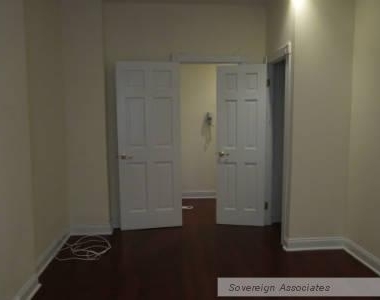 609 West 196th Street - Photo Thumbnail 3