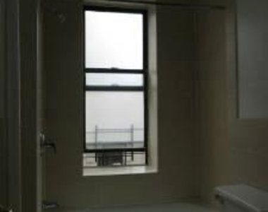 609 West 196th Street - Photo Thumbnail 7