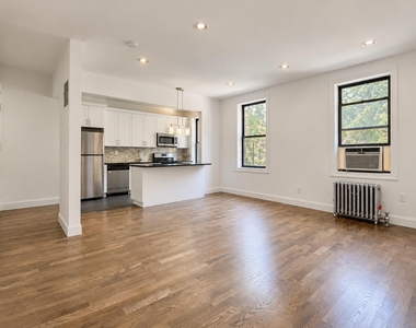 165 Pinehurst Avenue - Photo Thumbnail 1