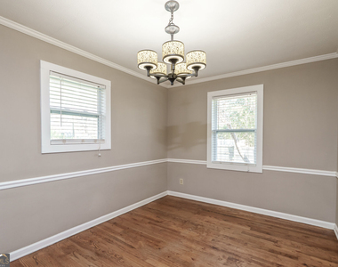 132 Ash Street - Photo Thumbnail 5