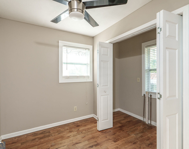 132 Ash Street - Photo Thumbnail 16