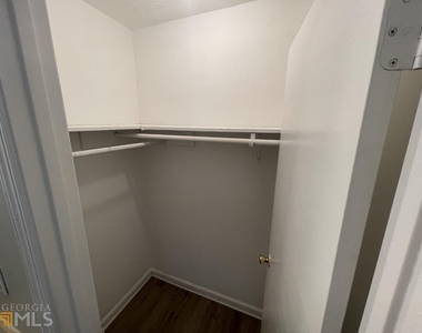 314 Harwell Avenue - Photo Thumbnail 17