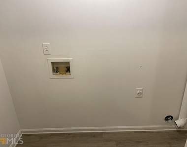 314 Harwell Avenue - Photo Thumbnail 18
