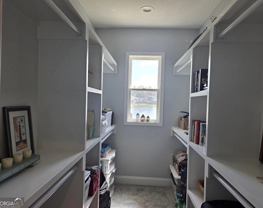 196 Ryan Nicholas Drive - Photo Thumbnail 20