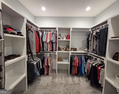 196 Ryan Nicholas Drive - Photo Thumbnail 25