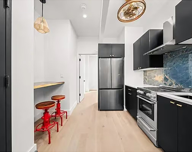 991 St Johns Pl Crown Heights - Photo Thumbnail 1