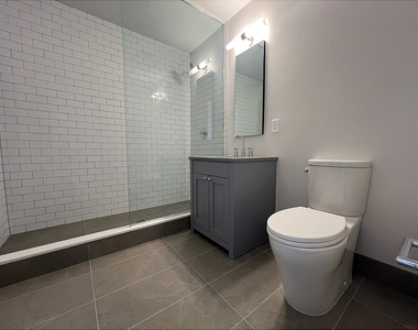 991 St Johns Pl Crown Heights - Photo Thumbnail 7
