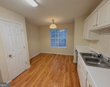 81 Abbotsford Drive - Photo Thumbnail 6