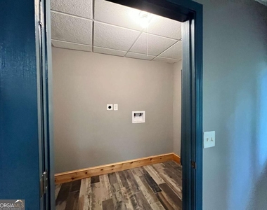 5035 Hamptons Club Drive - Photo Thumbnail 44