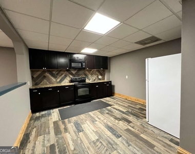 5035 Hamptons Club Drive - Photo Thumbnail 48
