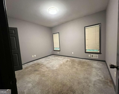 5035 Hamptons Club Drive - Photo Thumbnail 34