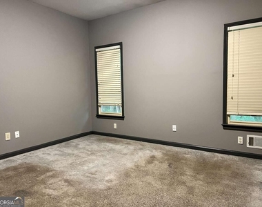 5035 Hamptons Club Drive - Photo Thumbnail 30
