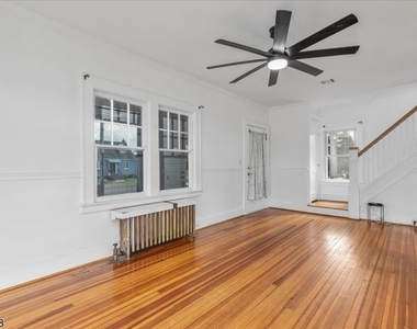 1320 Liberty Ave - Photo Thumbnail 4