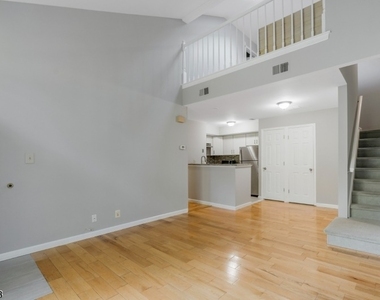 12 Tansy Court - Photo Thumbnail 5