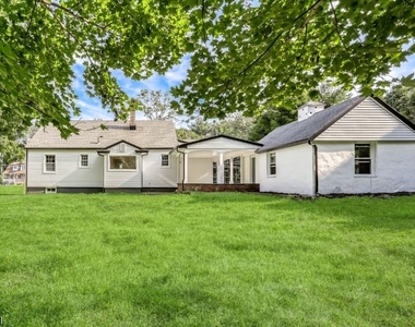 924 Franklin Ave - Photo Thumbnail 16