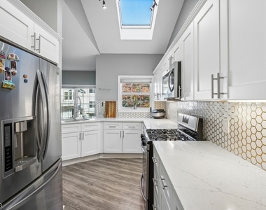 1602 Northcrest Ter - Photo Thumbnail 11