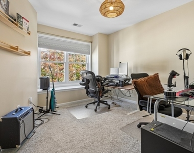 1602 Northcrest Ter - Photo Thumbnail 17