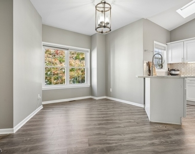 1602 Northcrest Ter - Photo Thumbnail 12