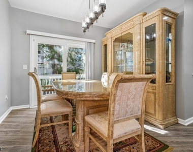 1602 Northcrest Ter - Photo Thumbnail 7