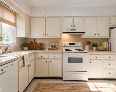 224 Prospect St - Photo Thumbnail 4