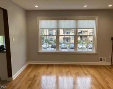 612 Deepdale Ct - Photo Thumbnail 8