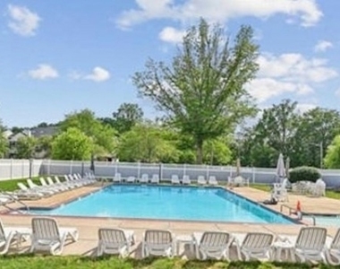 612 Deepdale Ct - Photo Thumbnail 21