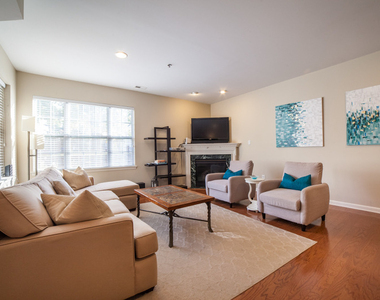 10 Taft Ln - Photo Thumbnail 2