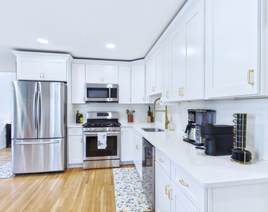 53 Cumberland Drive - Photo Thumbnail 2
