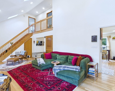53 Cumberland Drive - Photo Thumbnail 9
