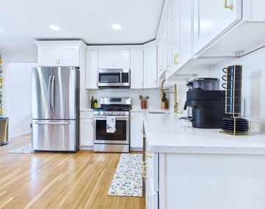 53 Cumberland Drive - Photo Thumbnail 1
