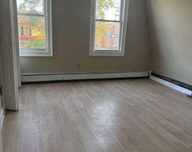 45 Peters Place - Photo Thumbnail 4