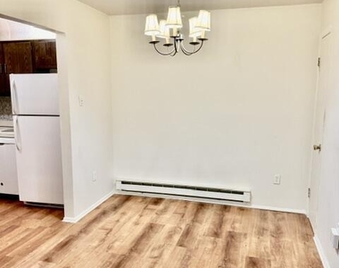 99 Arrowood Road - Photo Thumbnail 10